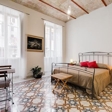 Monti Colosseum apartment Roma Esterno foto
